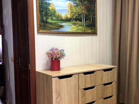 будинок за адресою Незламності вул. (Комарова), 30