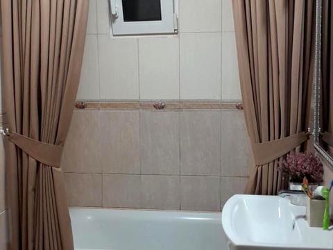 будинок за адресою Незламності вул. (Комарова), 30