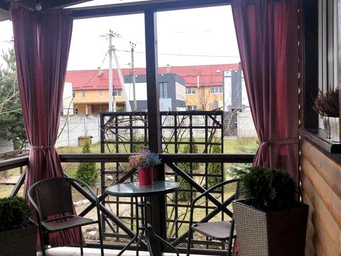 будинок за адресою Незламності вул. (Комарова), 30