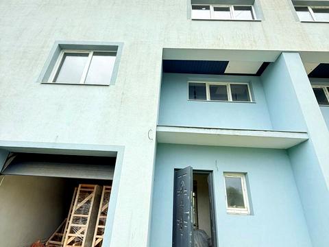 будинок за адресою Володимира Івасюка вул., 40