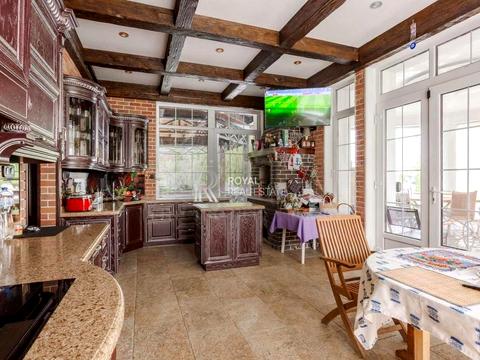 будинок за адресою Садова