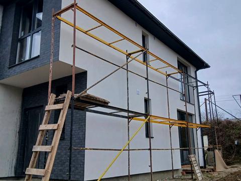 будинок за адресою Винники, Озерна, 3