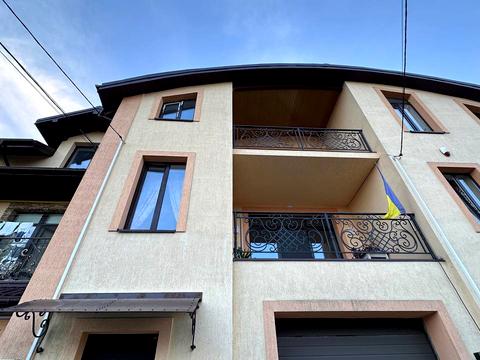 квартира за адресою Садова вул., 33