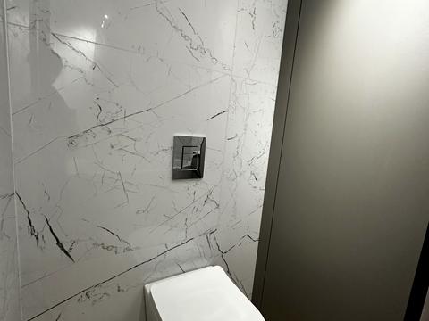 квартира за адресою Причальна вул., 12