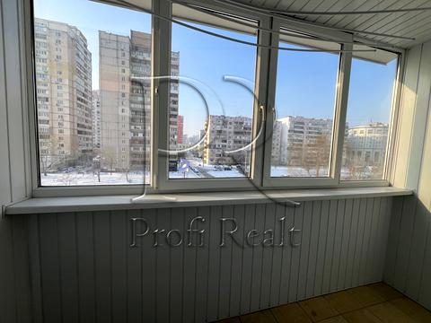 квартира за адресою Лариси Руденко вул., 21