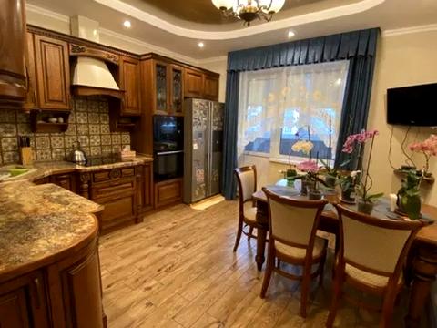 квартира за адресою Київ, Урлівська вул., 21-Б