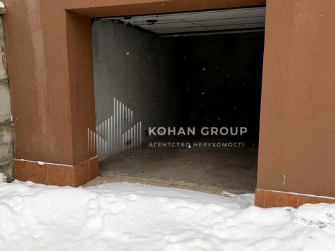 комерційна за адресою Січових стрільців вул., 2