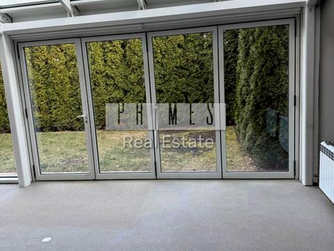 комерційна за адресою Київ, Новоселицька вул., 7