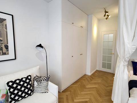 квартира за адресою Андрія Верхогляда вул. (Михайла Драгомирова), 14-А