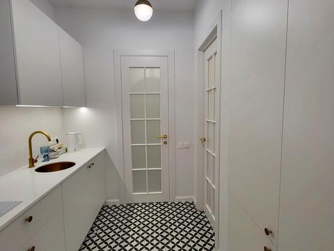 квартира за адресою Андрія Верхогляда вул. (Михайла Драгомирова), 14-А