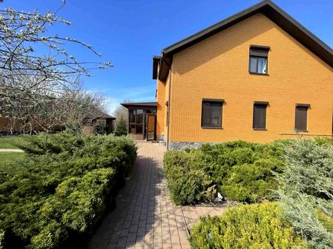 будинок за адресою солідарності