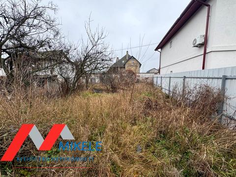 ділянка за адресою Садова, 116