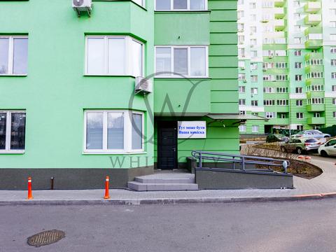 комерційна за адресою Відрадний просп. (Чубаря), 2