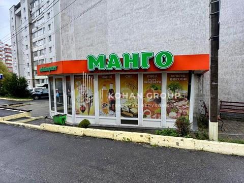 комерційна за адресою Степана Бандери вул., 40/1