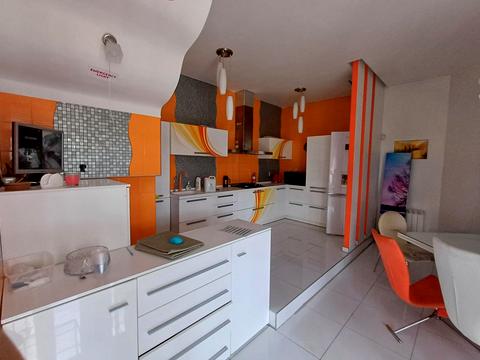 будинок за адресою Лазаряна вул.