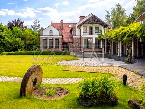 будинок за адресою смт. Козин, Старокиївська вул.