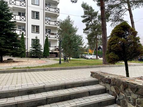 комерційна за адресою Придорожна вул., 1К3