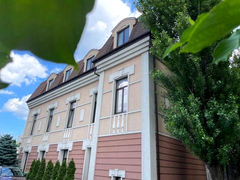 комерційна за адресою Жилянська вул., 97