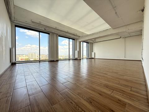 комерційна за адресою Львів, Під Дубом вул. (Космонавтів), 26