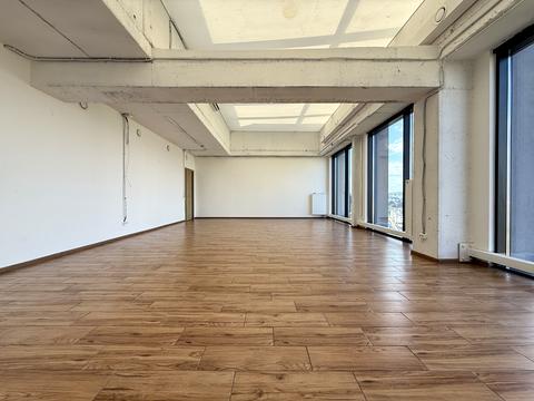 комерційна за адресою Львів, Під Дубом вул. (Космонавтів), 26