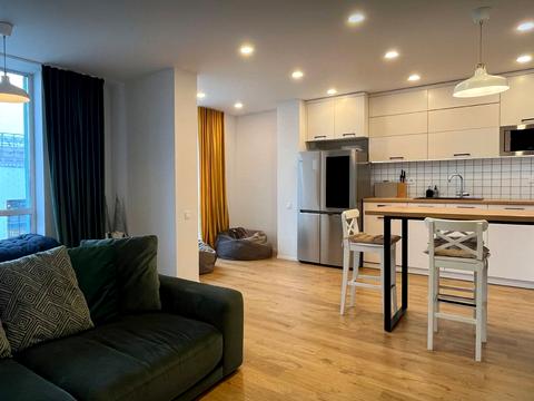 квартира за адресою Тадея Рильського бульв., 1