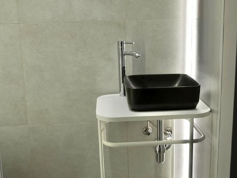 коммерческая по адресу Князей Острожских ул. (Московська), 46/2