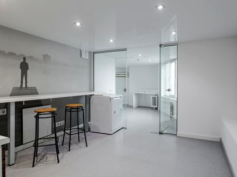 комерційна за адресою Мокра вул. (Кудряшова), 3