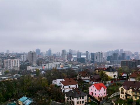 комерційна за адресою Мокра вул. (Кудряшова), 3