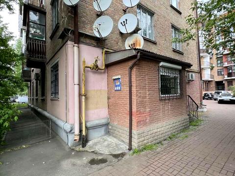 квартира за адресою Лабораторна вул., 37/33