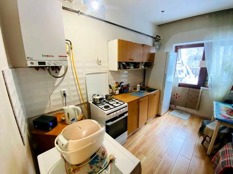 кімната за адресою Джерельна вул., 2б