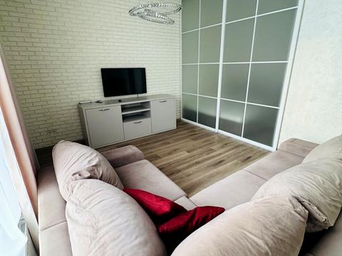 квартира за адресою Джона Маккейна вул. (Івана Кудрі), 26