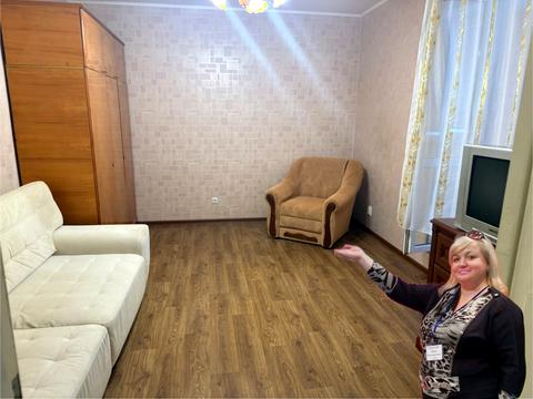 квартира по адресу Роганская ул., 130/3