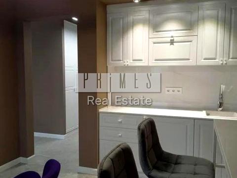 комерційна за адресою Зарічна вул., 2