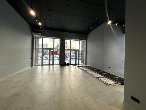 комерційна за адресою Рівненська вул., 25-Є