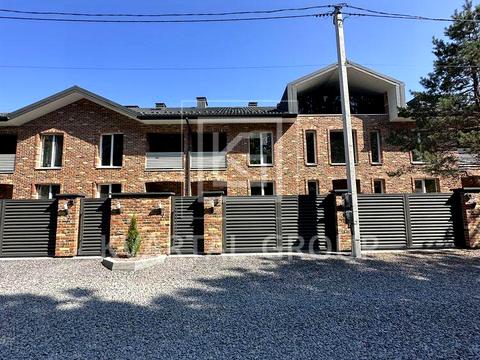 будинок за адресою соснова, 52