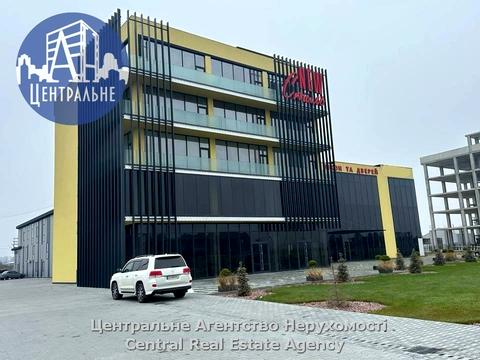 комерційна за адресою Головна, 2Е