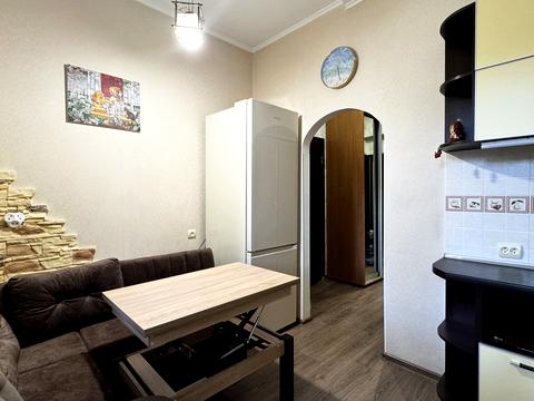 квартира за адресою Рекордна вул., 18