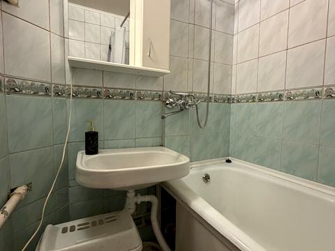 квартира за адресою Червоної Калини просп. (Володимира Маяковського), 14-А