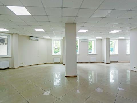 комерційна за адресою Миколи Міхновського бульв. (Дружби народів), 14-16