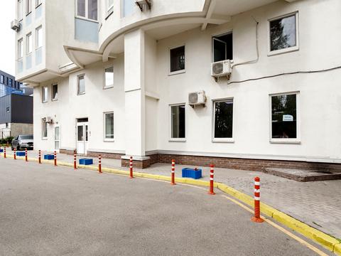 комерційна за адресою Миколи Міхновського бульв. (Дружби народів), 14-16