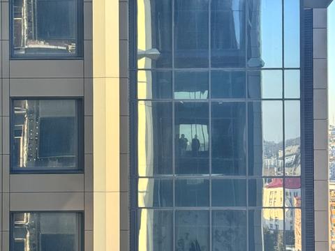 комерційна за адресою Велика Васильківська вул. (Червоноармійська), 91-93