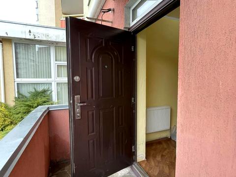 коммерческая по адресу Мандрыковская ул., 134