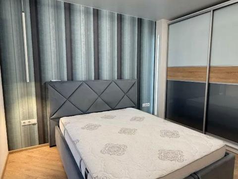 квартира за адресою Набережна Перемоги вул., 42