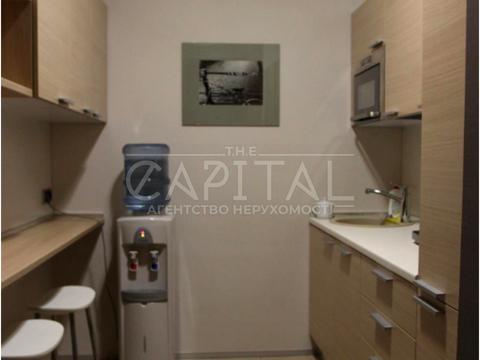 коммерческая по адресу Студентська, 2