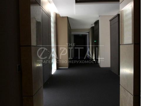 коммерческая по адресу Студентська, 2