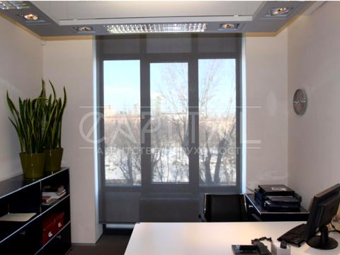 коммерческая по адресу Студентська, 2