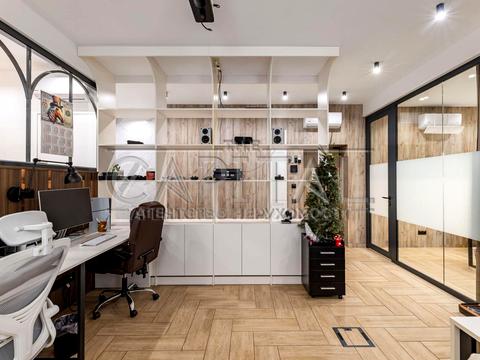 коммерческая по адресу Лисенка ул., 3