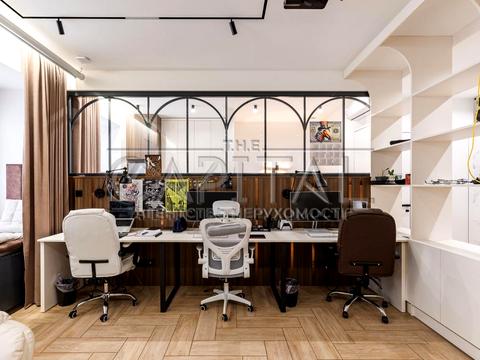 комерційна за адресою Лисенка вул., 3