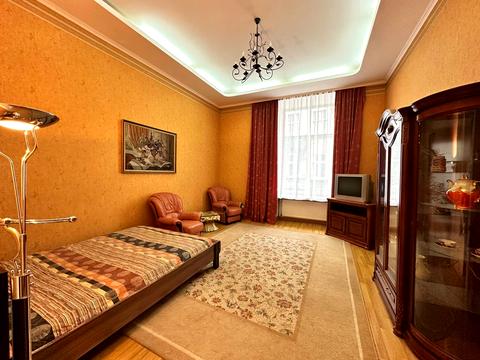 квартира за адресою Тараса Шевченка просп., 25