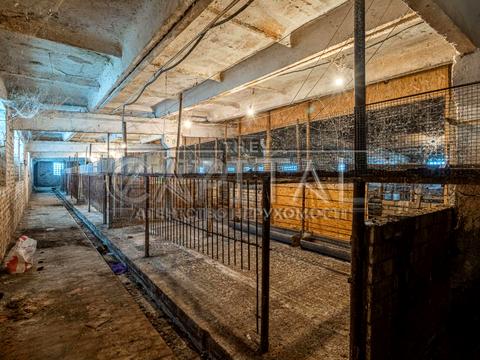 коммерческая по адресу Затишна, 5